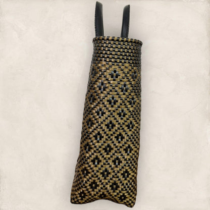 Bolsa modelo Zalia Dorado/Negro