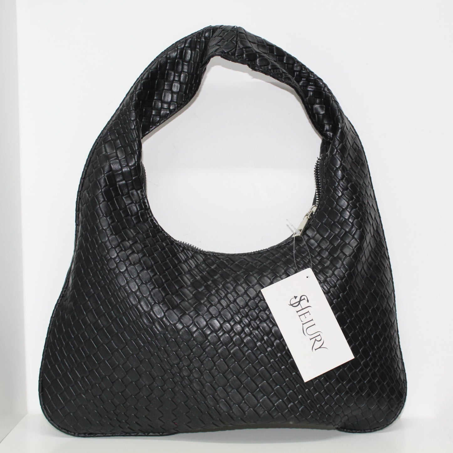 Bolsa Hobo Grande Trenzada en Color Negro