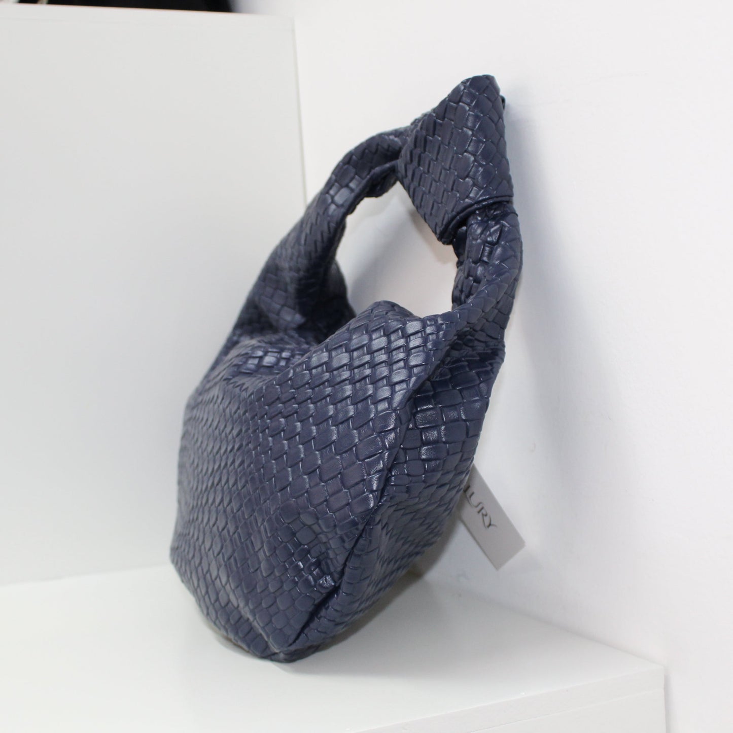 Bolsa Hobo Trenzada Azul Marino