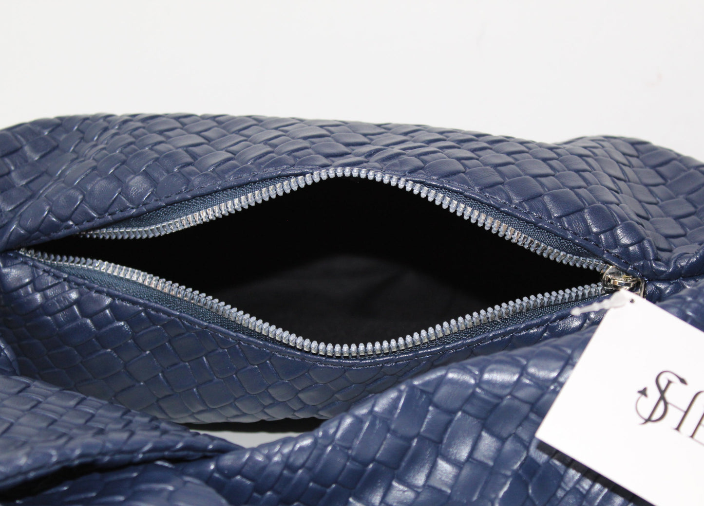 Bolsa Hobo Trenzada Azul Marino