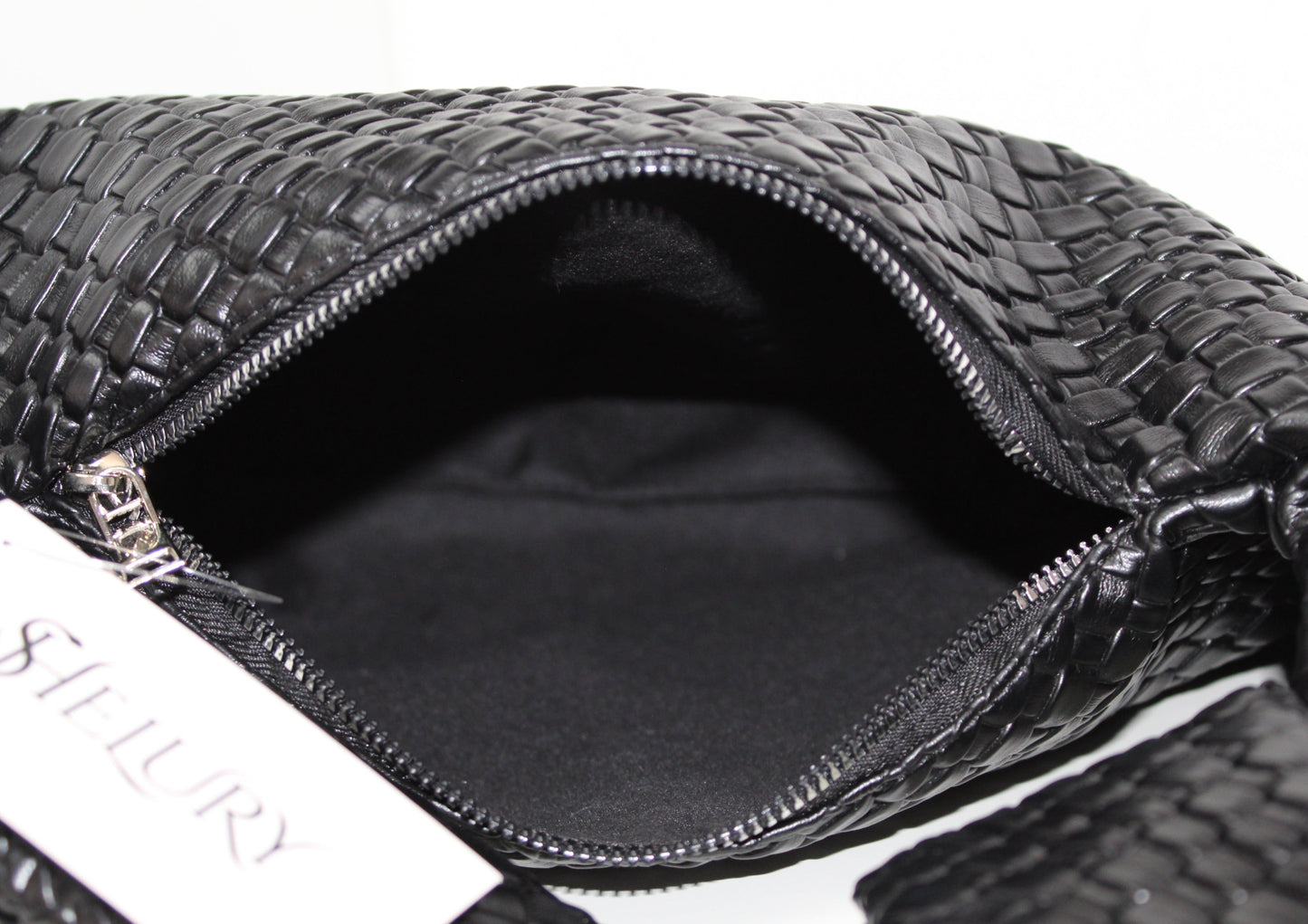 Bolsa Hobo Trenzada Negra