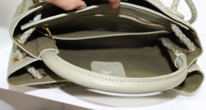 Bolso trenzado verde