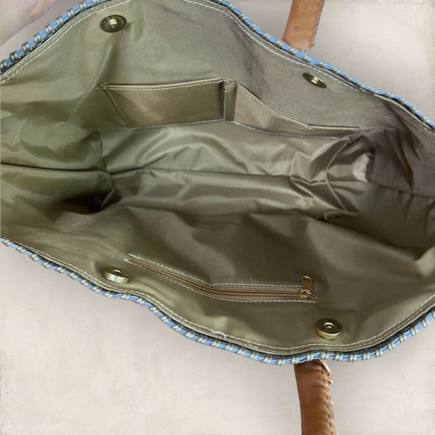 Bolsa modelo Zalia Dorada